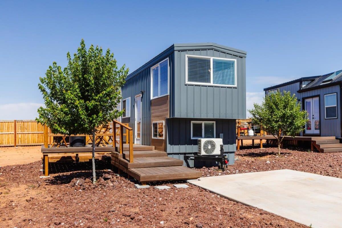 Modern Home With Private Hot Tub Apple Valley Exterior foto