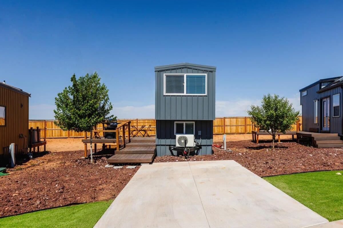 Modern Home With Private Hot Tub Apple Valley Exterior foto